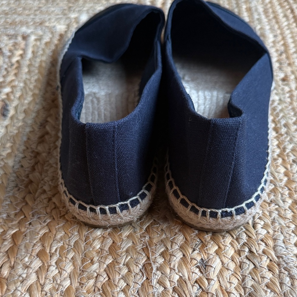 Tory Burch Color Block Canvas Leather Flat Espadrilles in navy and black Size 9 - Picture 6 of 8